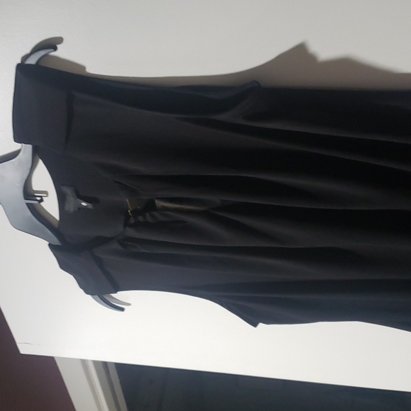 Top - Picture 8 of 13